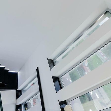 Ezra Luxury Apartments Năvodari Zewnętrze zdjęcie