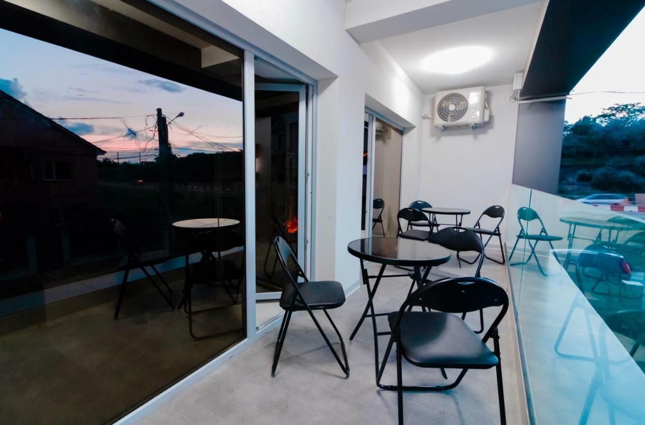Ezra Luxury Apartments Năvodari Zewnętrze zdjęcie