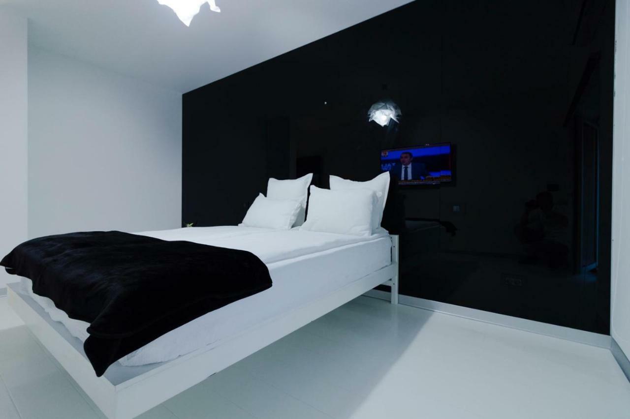 Ezra Luxury Apartments Năvodari Zewnętrze zdjęcie
