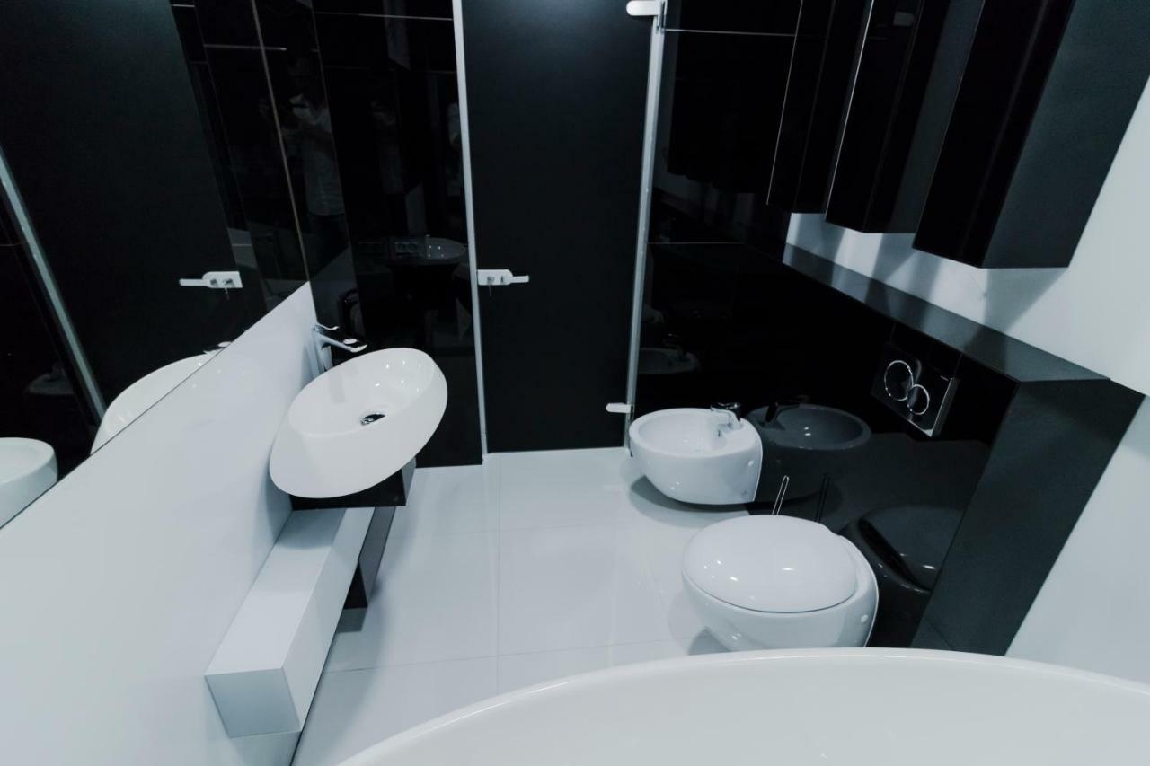 Ezra Luxury Apartments Năvodari Zewnętrze zdjęcie